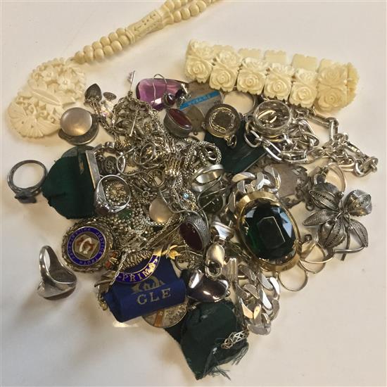 Mixed jewellery